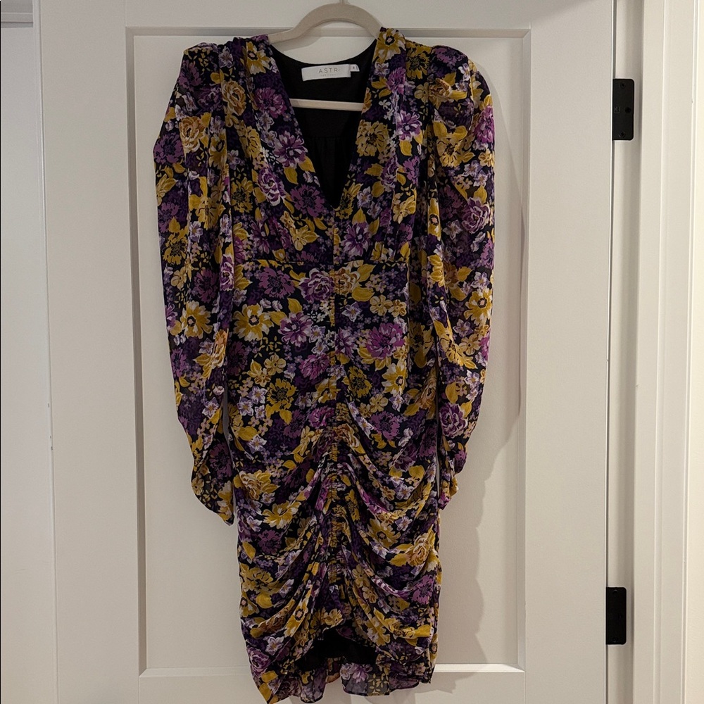 Astr Long Sleeve Floral Dress - Purple and Yellow 🌼💜